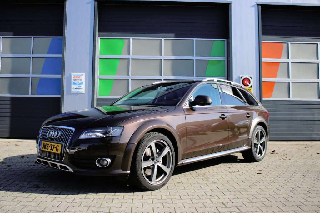 Audi A4 2.0 TFSI QUATTRO / Youngtimer / DSG / Carplay / Leder / Stoelverwarming
