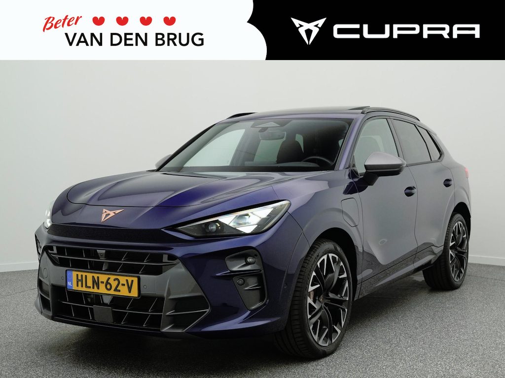 CUPRA Terramar 1.5 TSI e-Hybrid 272pk VZ Performance | NL-auto! | Panoramadak | Akebono remsysteem| SennHeiser audio | LED Matrix  | 20" Hadron velgen |
