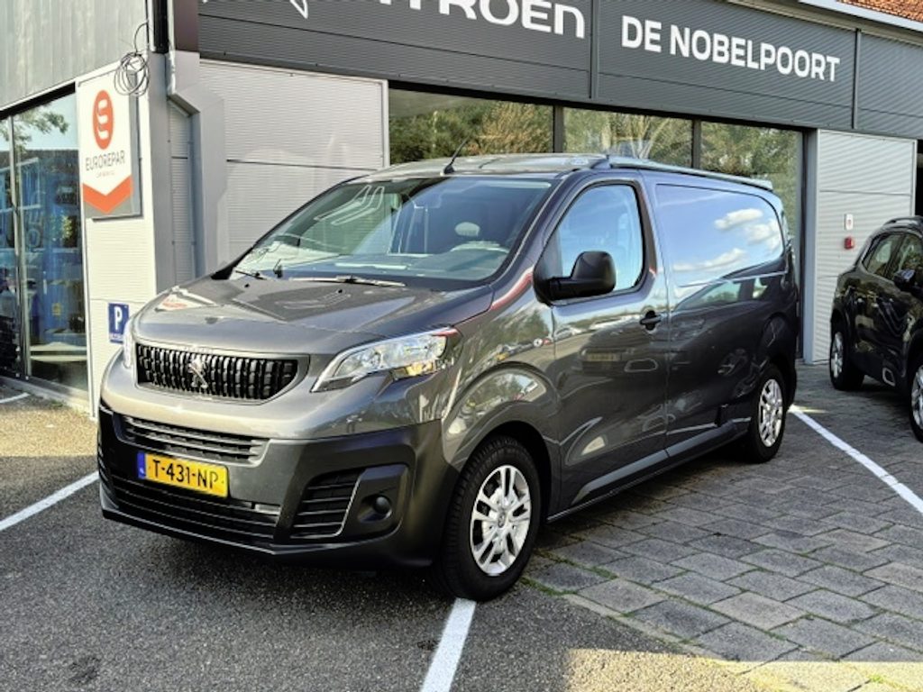 Peugeot Expert GB L2 KAMPEERAUTO 1.5 BlueHDi 120pk 2PERSOONS Premium | Vouwdak | Volledige kampeeruitrusting | Airco | Camerahulp | Trekhaak | Navigatie | AppleCarPlay & AndroidAuto