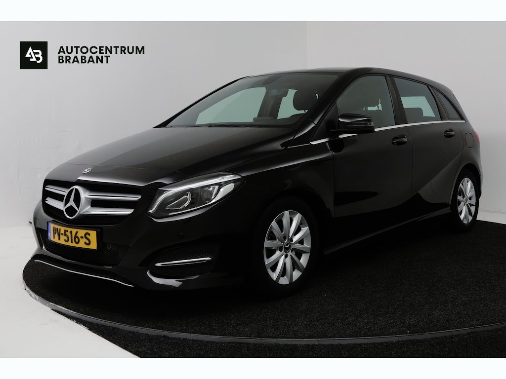 Mercedes-Benz B-klasse 180 Business Solution (STOELVERWARMING, CAMERA, CRUISE CONTROL)