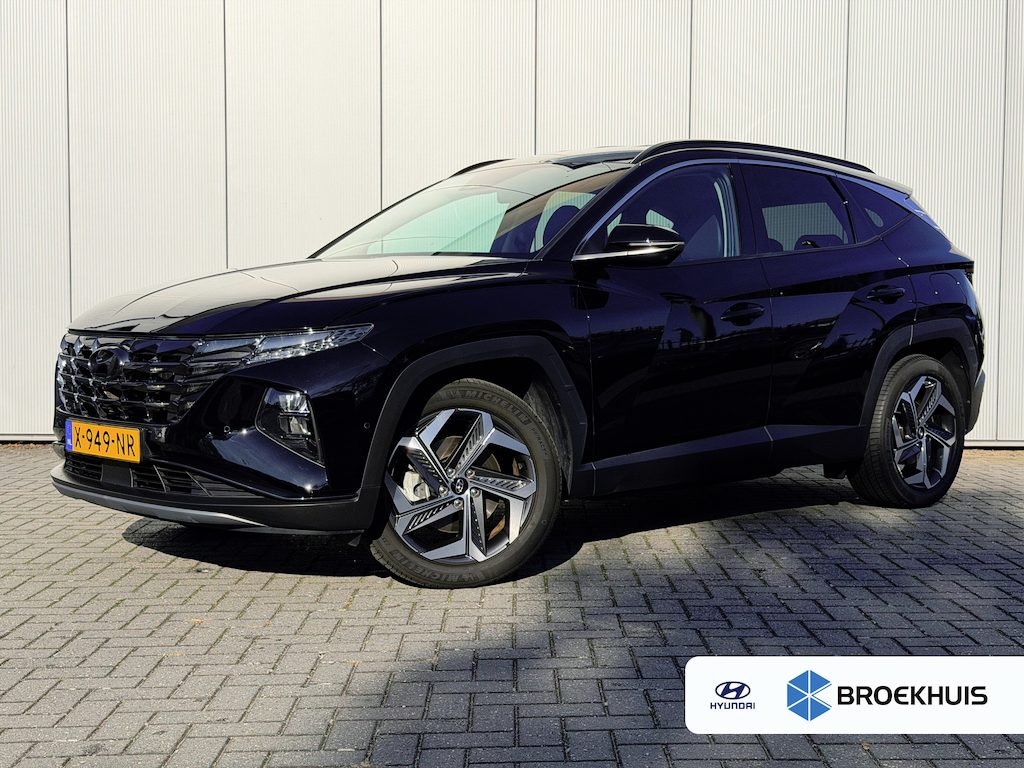 Hyundai Tucson 1.6 T-GDI PHEV Premium 4WD / Zwart Leder / 360 Camera / Stoelverkoeling / Stoelverwarming Voor + Achter / Memory Seat / Navigatie / Smart Parking Remote / Automaat