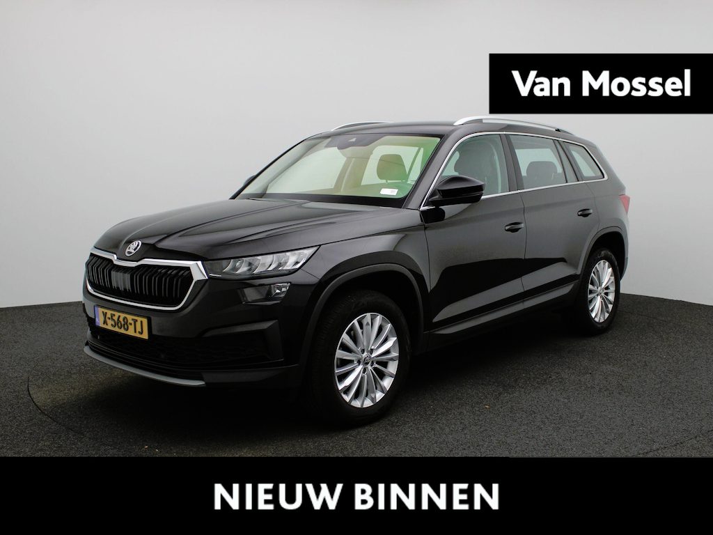 Skoda Kodiaq 1.5 TSI Business Edition | Automaat | Trekhaak | Navigatie | Apple Carplay / Android Auto | Stoel Verwarming | Stuur verwarming | DAB | Camera | Cruise Control | Lichtmetalen Velgen |