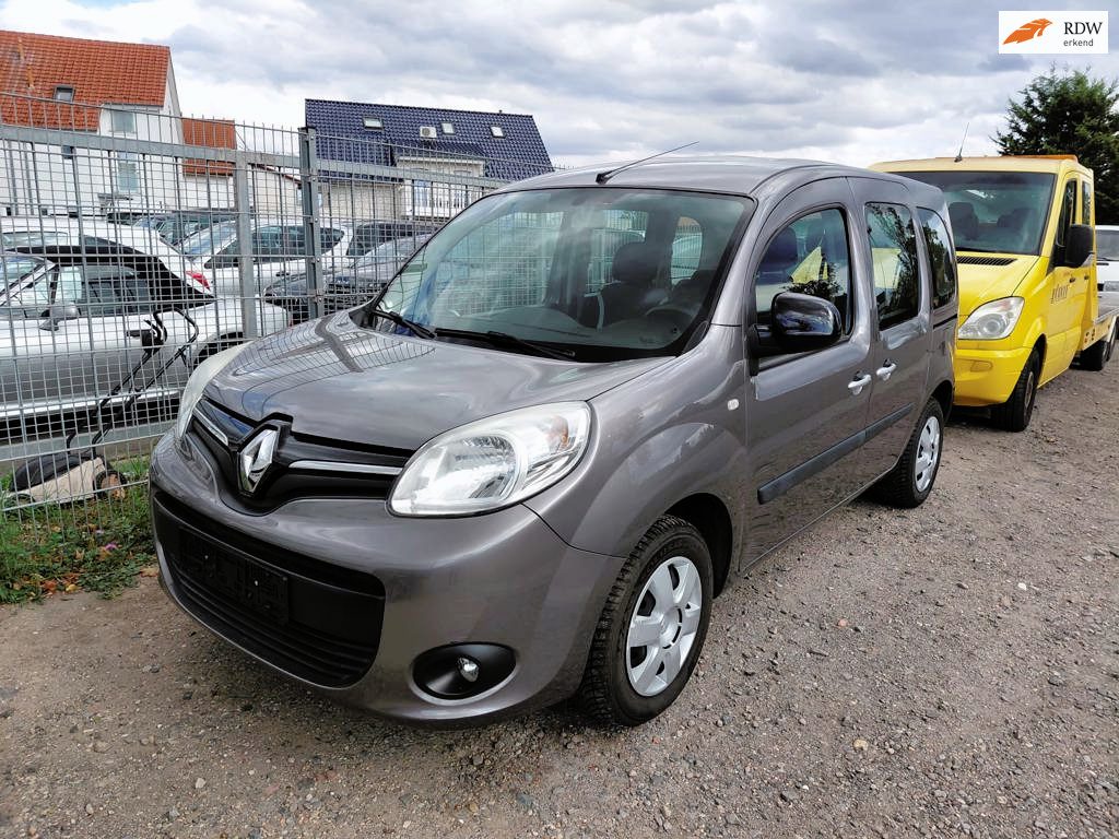 Renault Kangoo Family 1.2 TCe 84KW 5pers, airco, trekhaak afneembaar, pdc