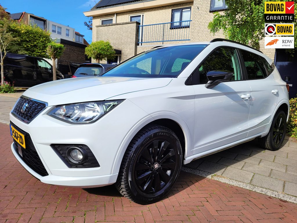 SEAT Arona 1.0 TSI Xcellence Business Intense