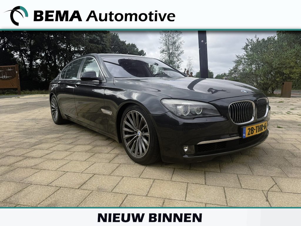 BMW 7-Serie 750Li High Executive