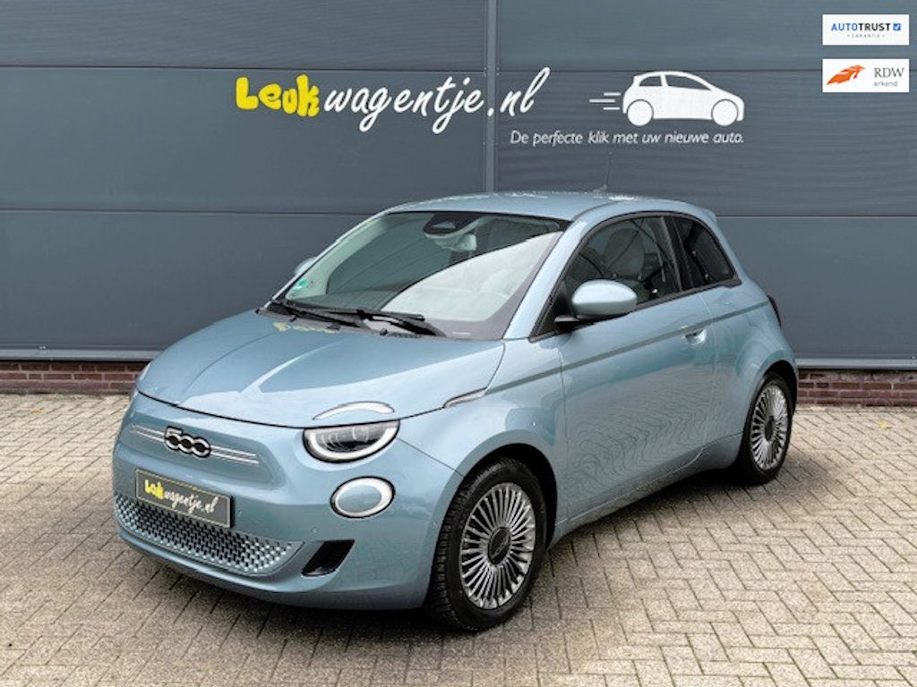 Fiat 500e Icon 42 kWh *camera *carplay *keyless *19.850 km