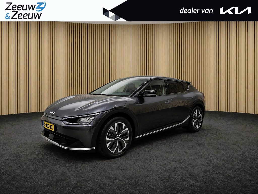 Kia EV6 Light Edition 58 kWh Dealer onderhouden | Stoel + stuurverwarming | Climate control | ACC | 800V laden | Ontzettend ruim |