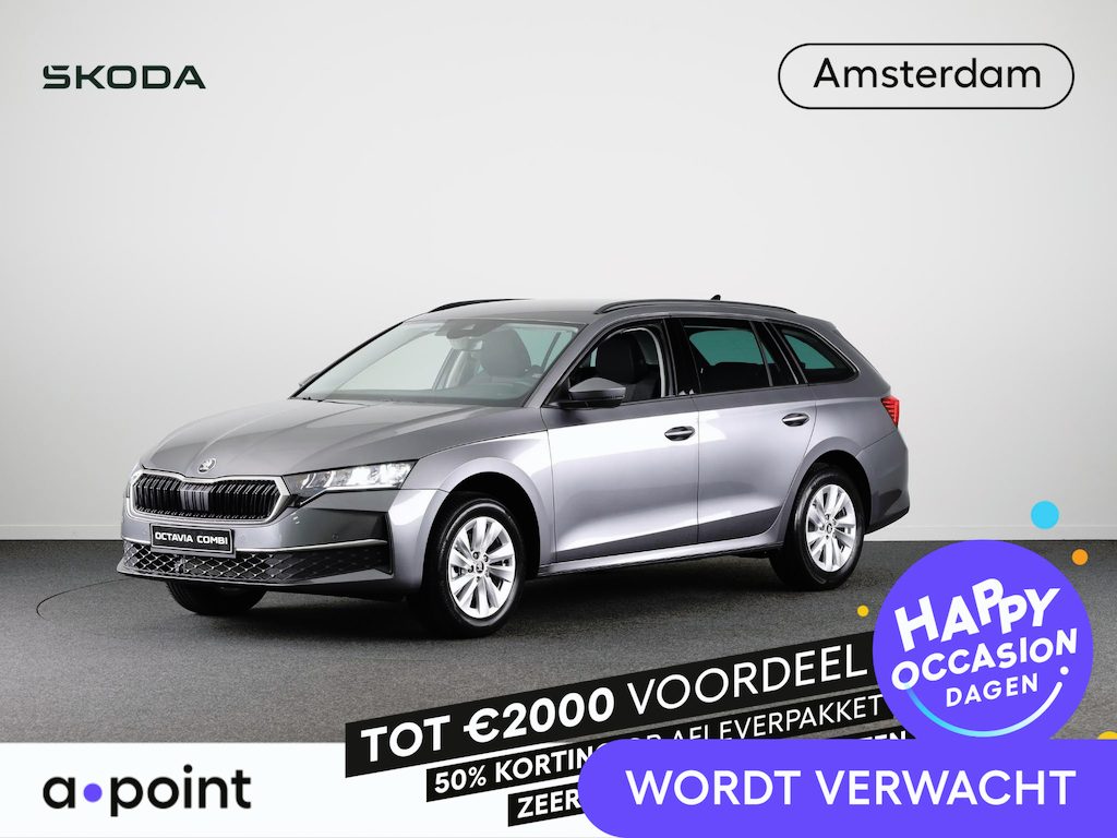 Skoda Octavia Combi 1.5 TSI MHEV First Edition 150pk | Trekhaak | Navigatie | Parkeercamera | Stoelverwarming | Verlengde garantie