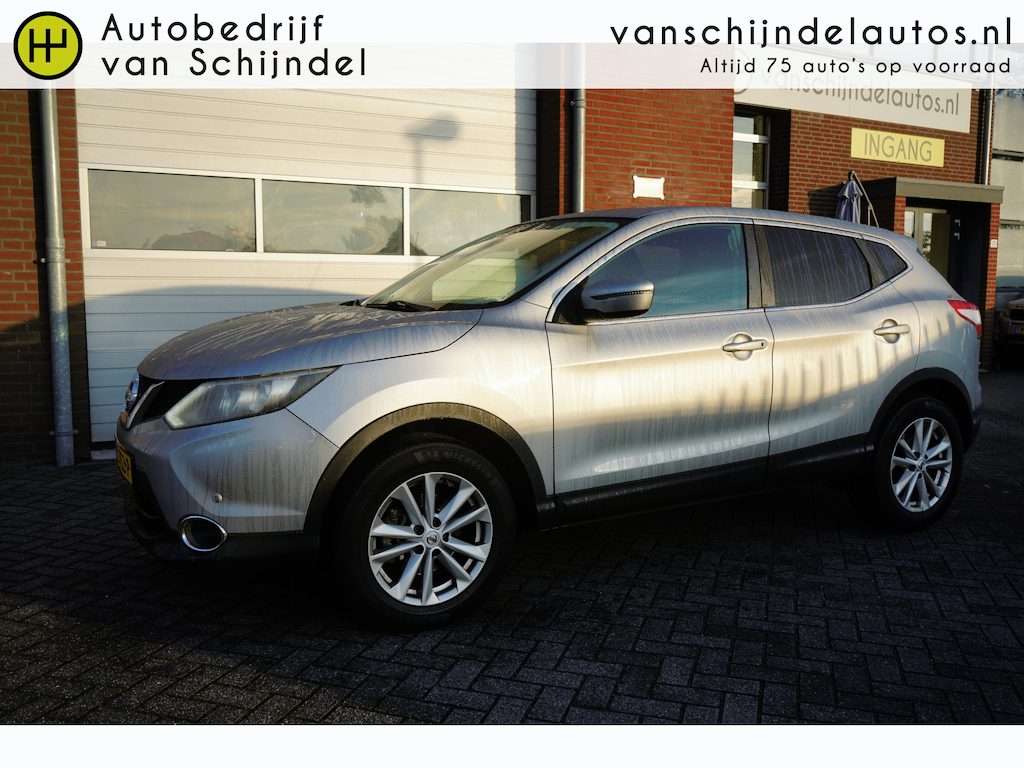 Nissan Qashqai 1.5 DCI BUSINESS EDITION CAMERA TREKHAAK NAVIGATIE STOELVERWARMING TREKHAAK PDC V+A 17INCH CLIMA BLUETOOTH