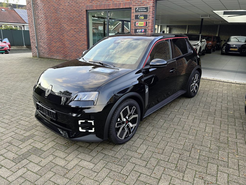 Renault R5 comfort range techno 52 kWh/pack winter/pack advance driving/all season