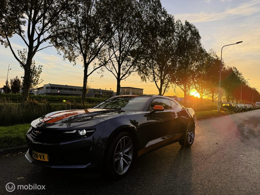Chevrolet Camaro 1LS
