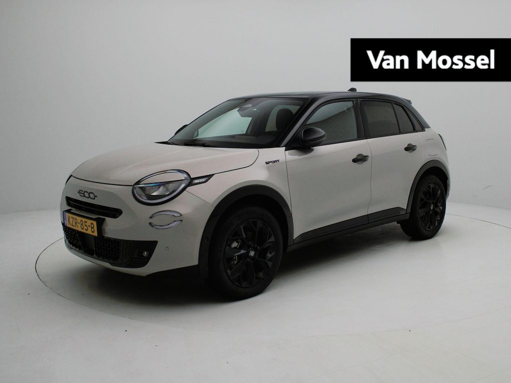Fiat 600 1.2 Hybrid Sport | Tot 8 jaar garantie | Demo |