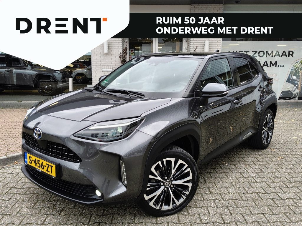 Toyota Yaris Cross 1.5 Hybrid Executive | Trekhaak | Pano | Sensoren v/a | Stoelverwarming | Keyless Entry