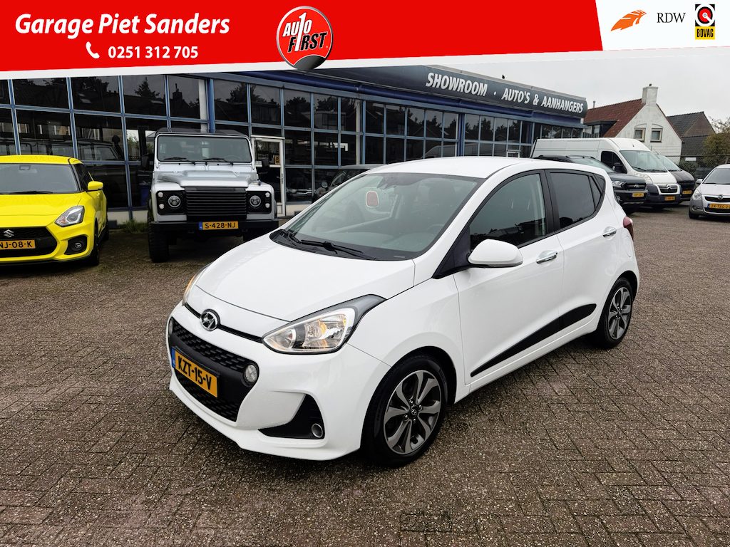 Hyundai i10 1.2i I Keyless I Stoel/Stuur Verw. I Clima I Cruise I Carplay I PDC
