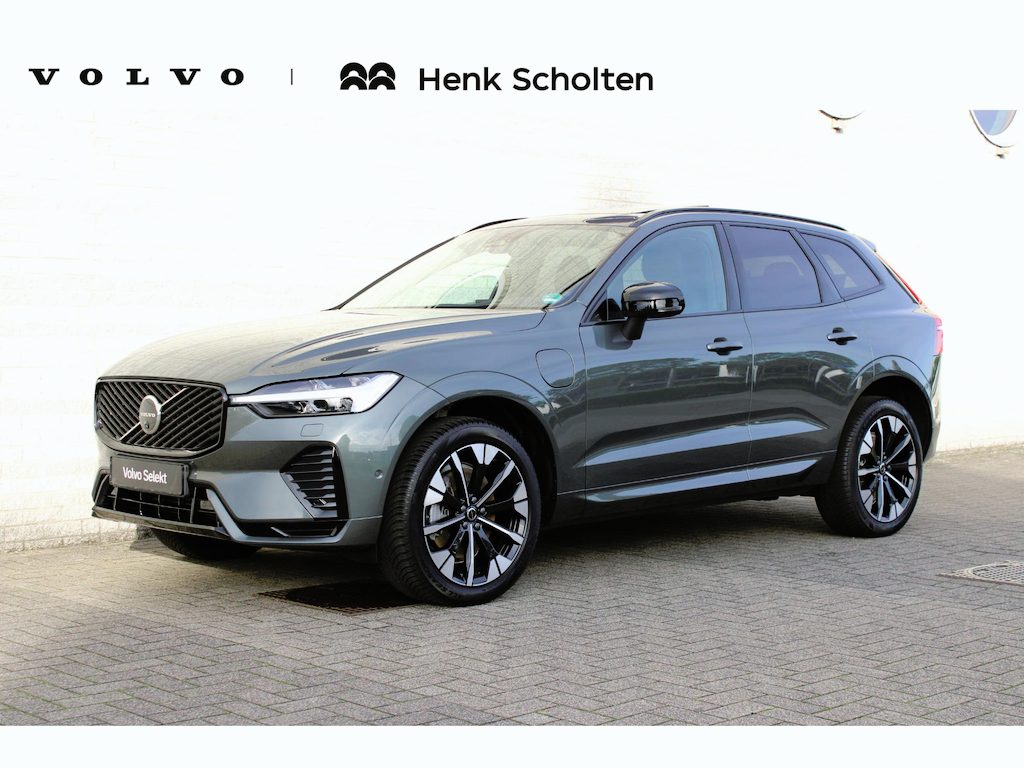 Volvo XC60 T6 Plug-in hybrid AWD Ultra Dark | Luchtvering | Panoramadak | Trekhaak | Verwarmbare voorstoelen, achterbank en stuurwiel | Head-up display | 360 graden camera | Premium audio by Harman Kardon |
