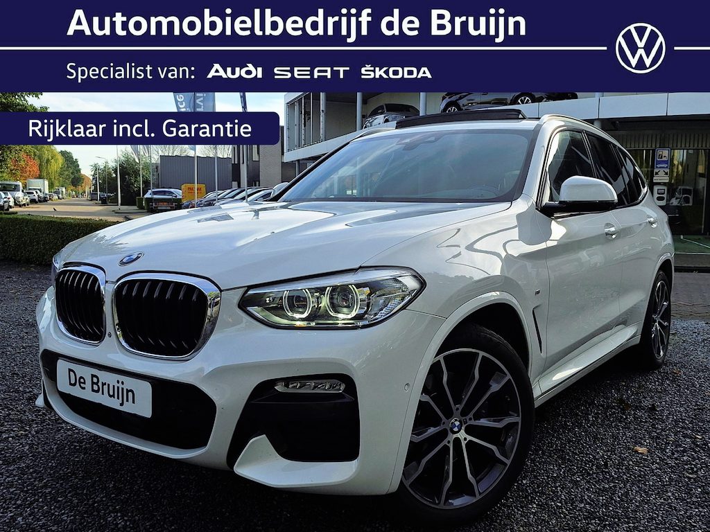 BMW X3 xDrive30i High M-Sport (Pano,Trekhaak,360,Leer)