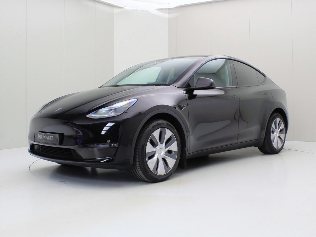 Tesla Model Y Long Range 345pk AWD Tesla Model Y Long Range AWD 75kWh 351pk 93.5% SoH [ AMD RYZEN+AUTOPILOT+19 INCH+PREMIUM AUDIO ]