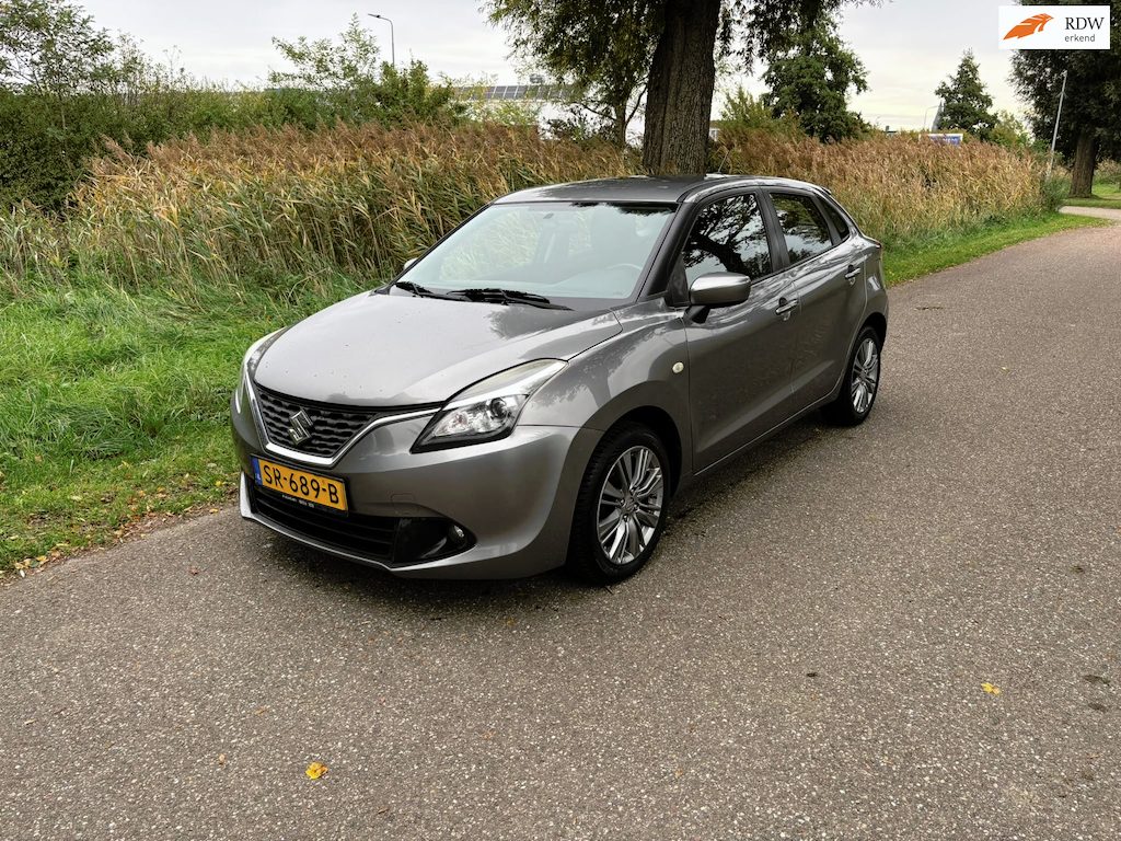 Suzuki Baleno 1.2 Exclusive Airco Stoelverwarming Bluetooth Lm Velgen Mist Lampen Voor Elk Ramen