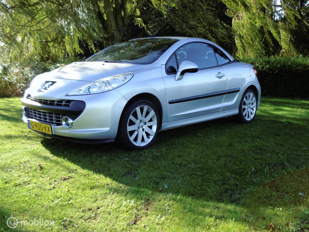 Peugeot 207 CC 1.6 VTi