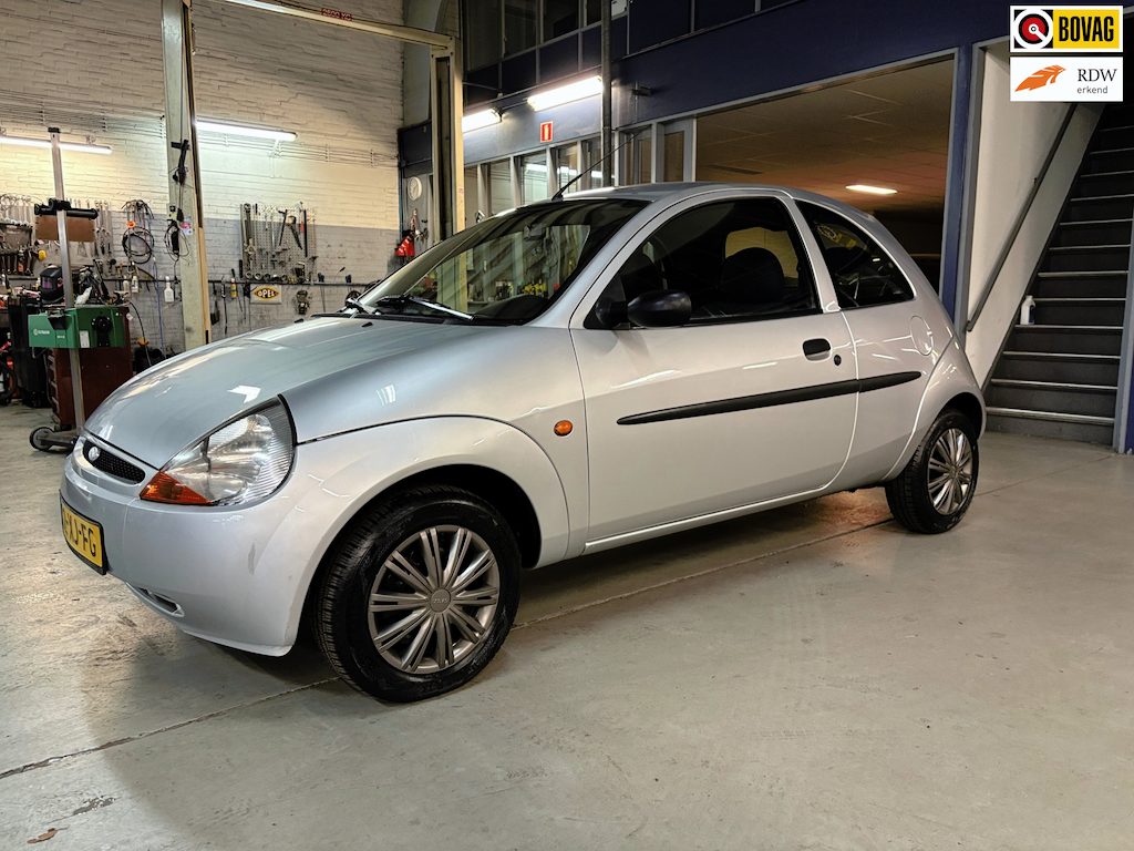 Ford Ka 1.3 Futura | Airco | elektr. ramen | CPV met Afst. bediening | All season banden | Nieuwe APK | NAP | Rijklaar prijs!