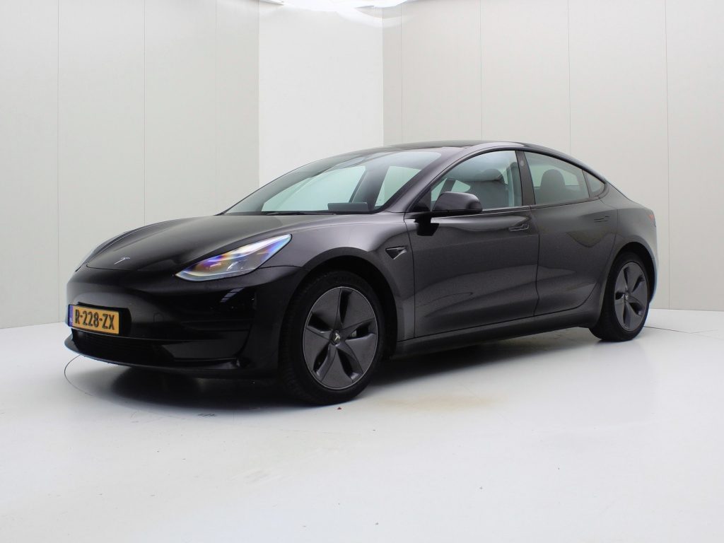 Tesla Model 3 Standard Plus RWD Standard RWD Plus FACELIFT  [ AMD RYZEN+LFP-ACCU+WARMTEPOMP+AUTOPILOT ]