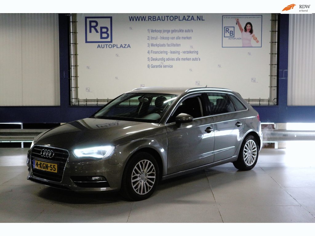 Audi A3 Sportback 1.4 TFSI Ambiente Pro Line plus / 12 MAANDEN GARANTIE ! ! !