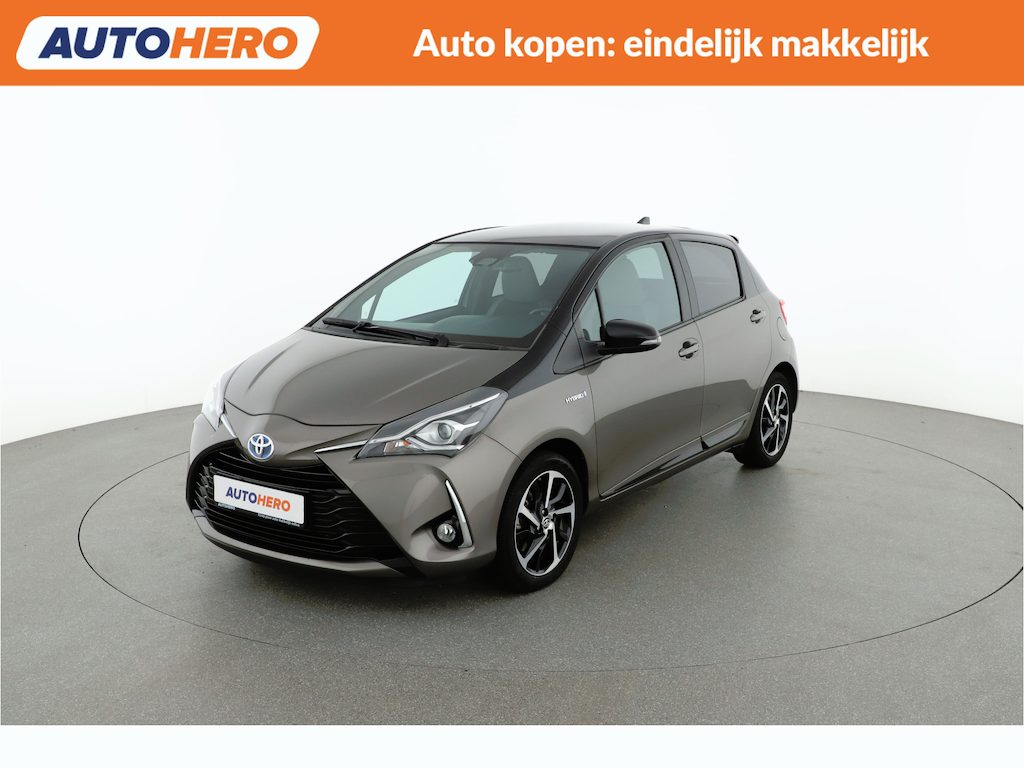 Toyota Yaris 1.5 Hybrid Bi-Tone Plus |GD90191|