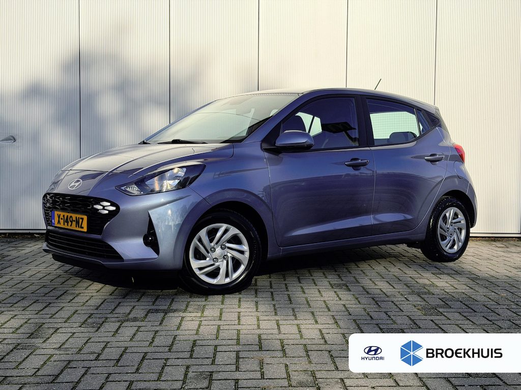 Hyundai i10 1.0 Comfort / Apple Carplay & Android Auto Navigatie / Cruise Control / Airco / NL Auto / 1e Eigenaar / | Achterbank in delen neerklapbaar | Airco | Multimedia scherm standaard