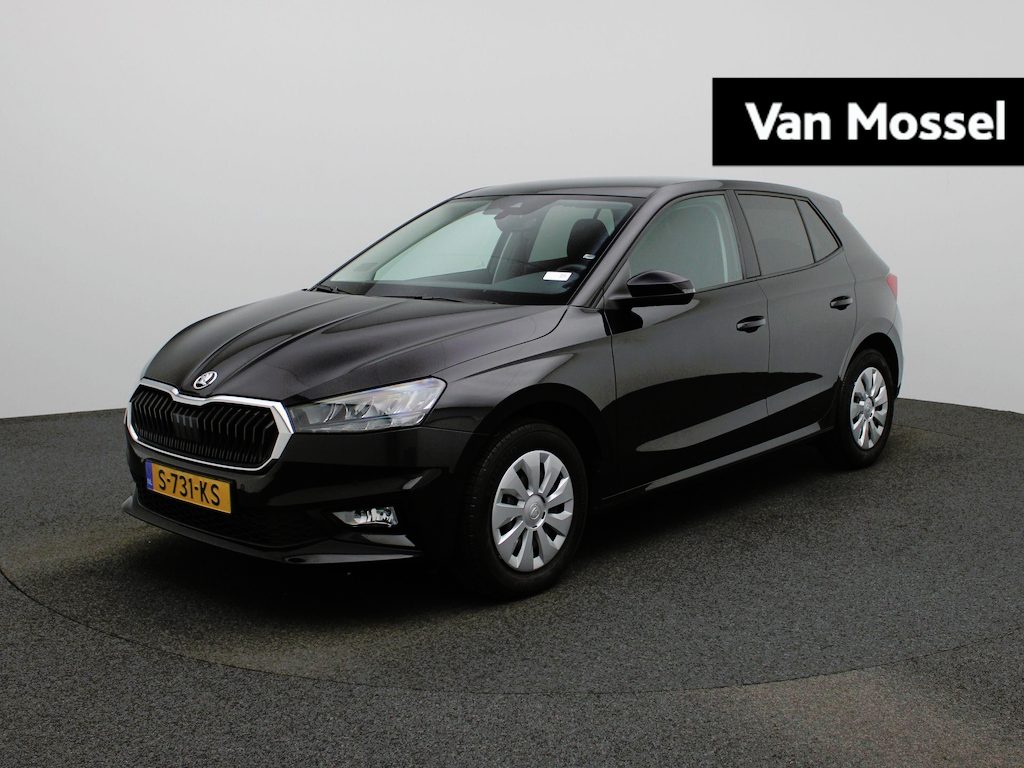 Skoda Fabia 1.0 TSI Ambition | PANORAMADAK | NAVIGATIE | PARKEERSENSOREN VOOR EN ACHTER | APPLE CARPLAY - ANDROID AUTO | AIRCO |