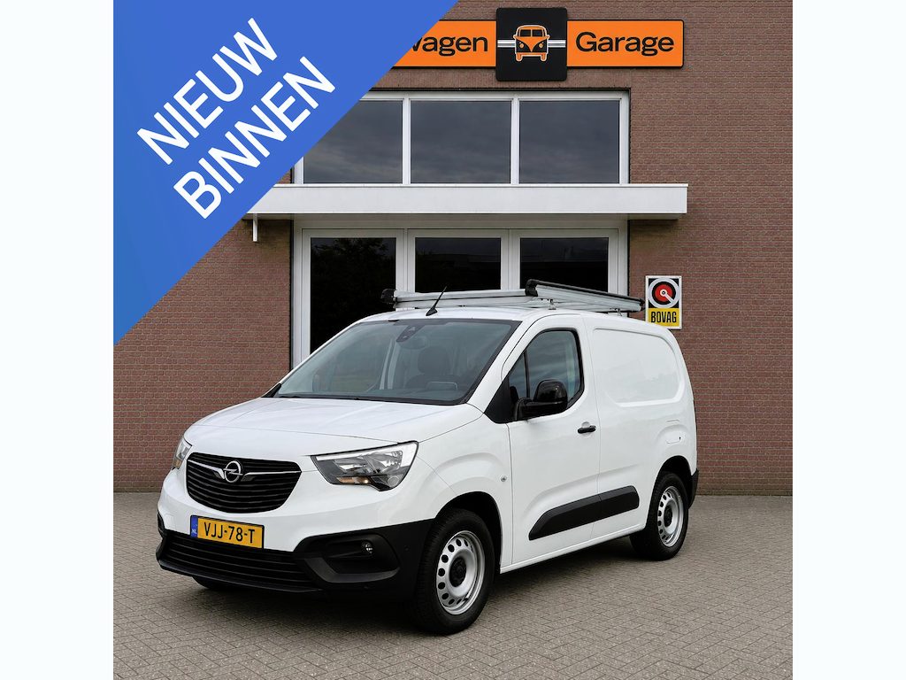 Opel Combo 1.5D L1H1 Edition | Imperiaal | Trekhaak | Cruise control |