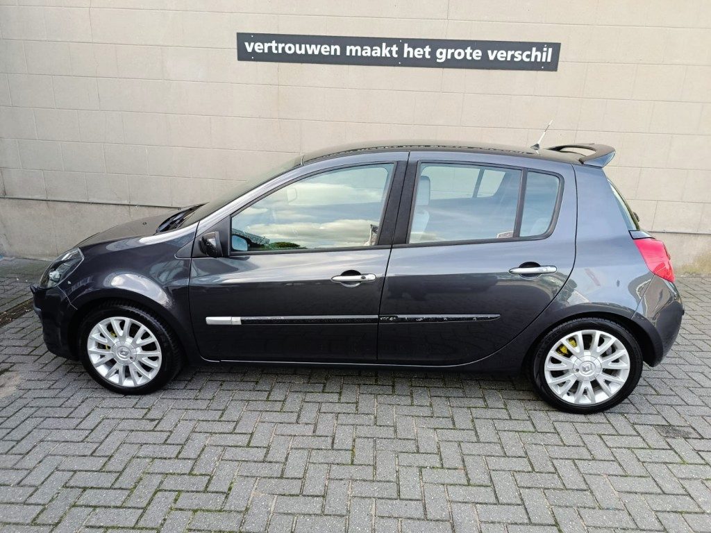 Renault Clio 1.6-16V Dynamique S