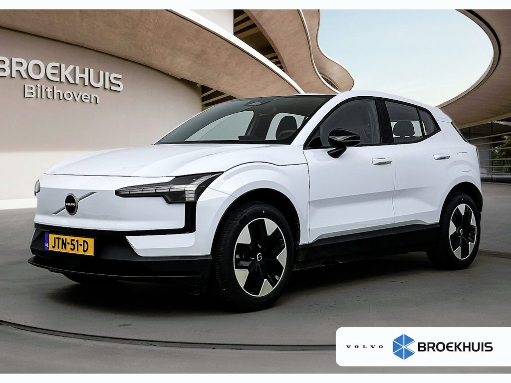 Volvo EX30 Single Motor Plus Europa 51 kWh | Stoel + Stuurverwarming | 18 inch LM Velgen | PDC + camera | Warmtepomp | Elektrisch verstelbare stoelen |