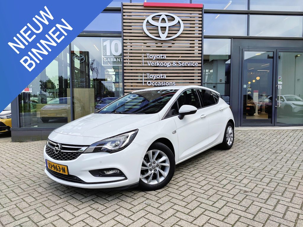 Opel Astra 1.4 Innovation | Apple Carplay/Android Auto | Dodehoekdetectie | Elektrische stoelverstelling
