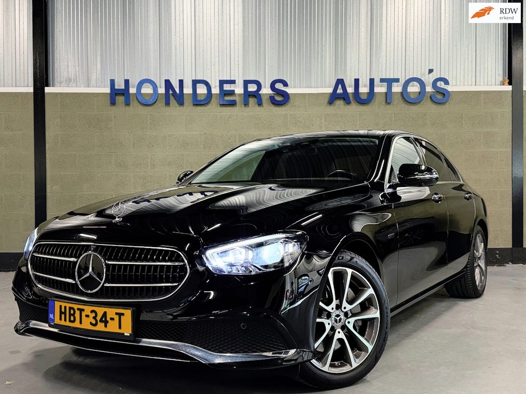 Mercedes-Benz E-klasse 300 e AMG Line | TREKHAAK AFN | 360 CAMERA | MULTIBEAM LED | DODEHOEK |KEY-LESS | LEDER | ADAPT.CRUISE |