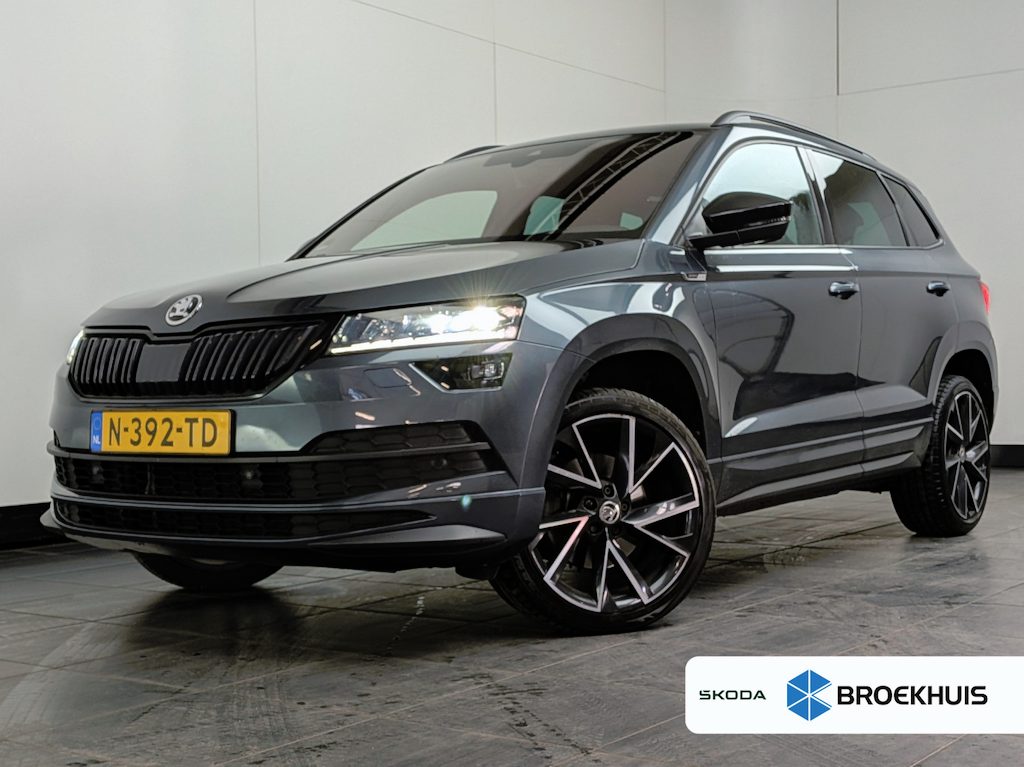 Skoda Karoq 1.5 TSI ACT Sportline Business l 1e Eigenaar l Camera l Adapt. Cr Control l PDC l Stoelverwarming l Elekt. Klep l Voorruitverwarming l