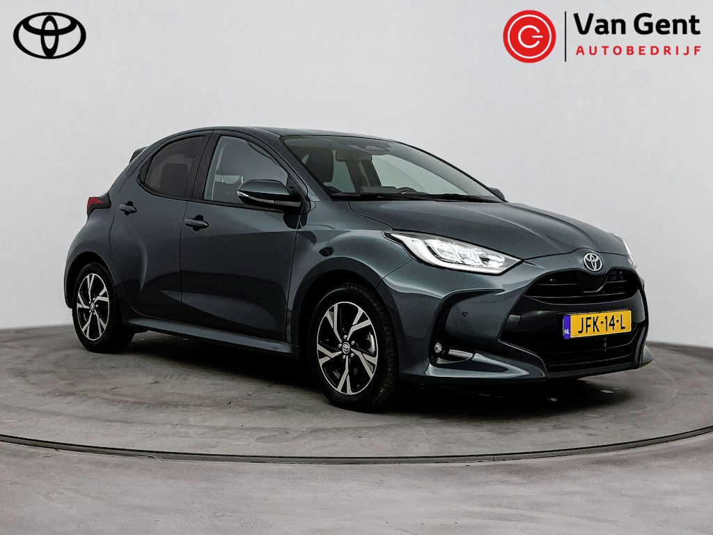 Toyota Yaris 1.5 Hybrid 115 Dynamic | Dodehoek detectie | Parkeersensoren voor/achter | Stoel-/stuurverwarming | Apple Carplay / Android Auto | Keyless | Adaptive Cruise | Clima | Camera | 16 inch