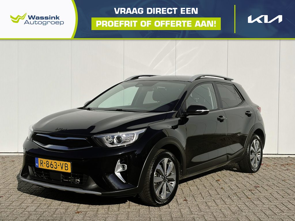 Kia Stonic 1.0 T-GDi MHEV DynamicPlusLine | Navigatie | Camera | All season banden | Climate control | CarPlay | Zwarte logo's |