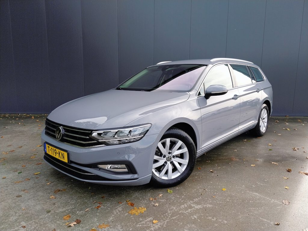 Volkswagen Passat Variant 1.5 TSI 1e EIGENAAR VIRTUAL COCKPIT ADAPT CRUISE CAMERA LED NAVI ECC