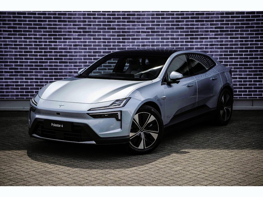 Polestar 4 Long Range Single motor Plus 100 kWh | Pilot | Head-up Display | Adaptieve Cruise Control + Pilot assist | 360 Graden Camera | Harman Kardon Premium Sound | Pixel Led koplampen + adaptief grootlicht | Panoramadak | Elektrisch bedienbare achterklep met voetsensor | 12-voudig verstelbare stoelen | Elektrisch verstelbare rugleuning achter | Stoel en Stuurwielverwarming | Verwarmde achterbank | 22kw AC Laden | 21" LM |