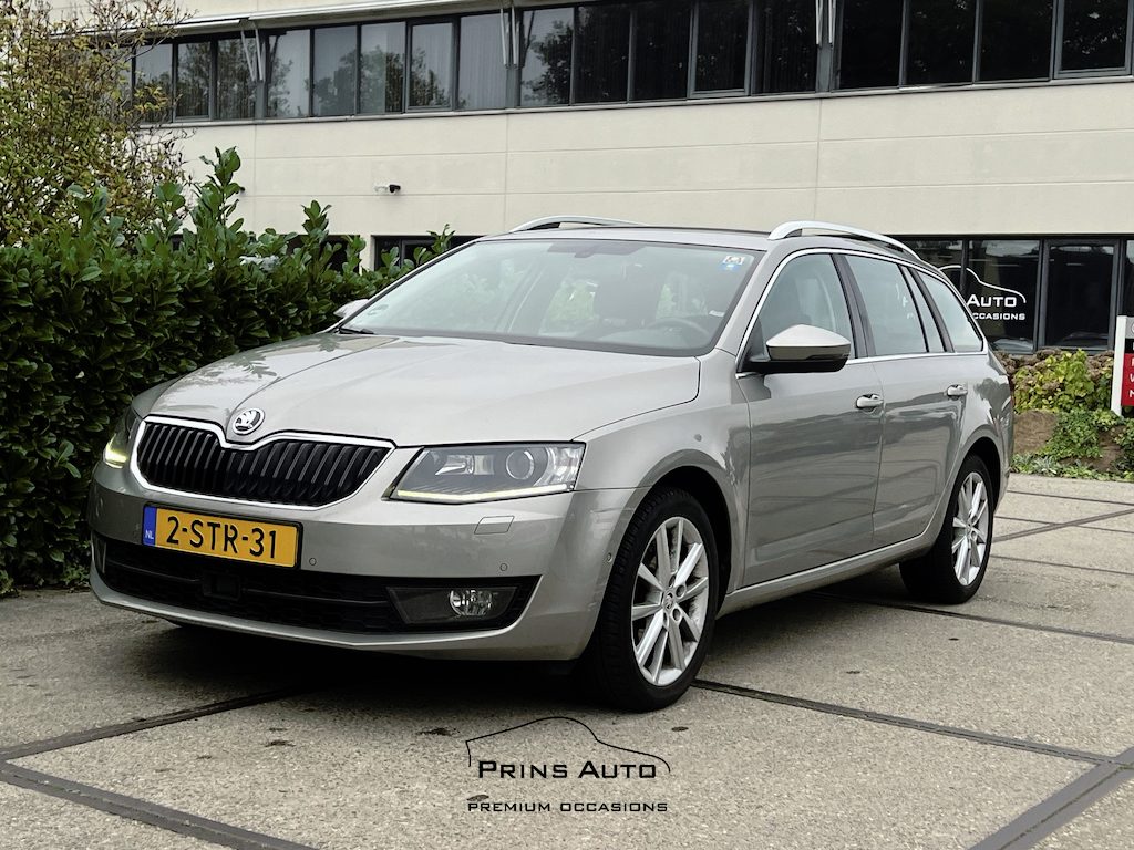 Skoda Octavia Combi 1.2 TSI Greentech Elegance Businessline |NAVI|CLIMA|TREKHAAK|PDC + PARKEERHULP|VOLL.ONDERHOUDEN| VEILING+ONLINE