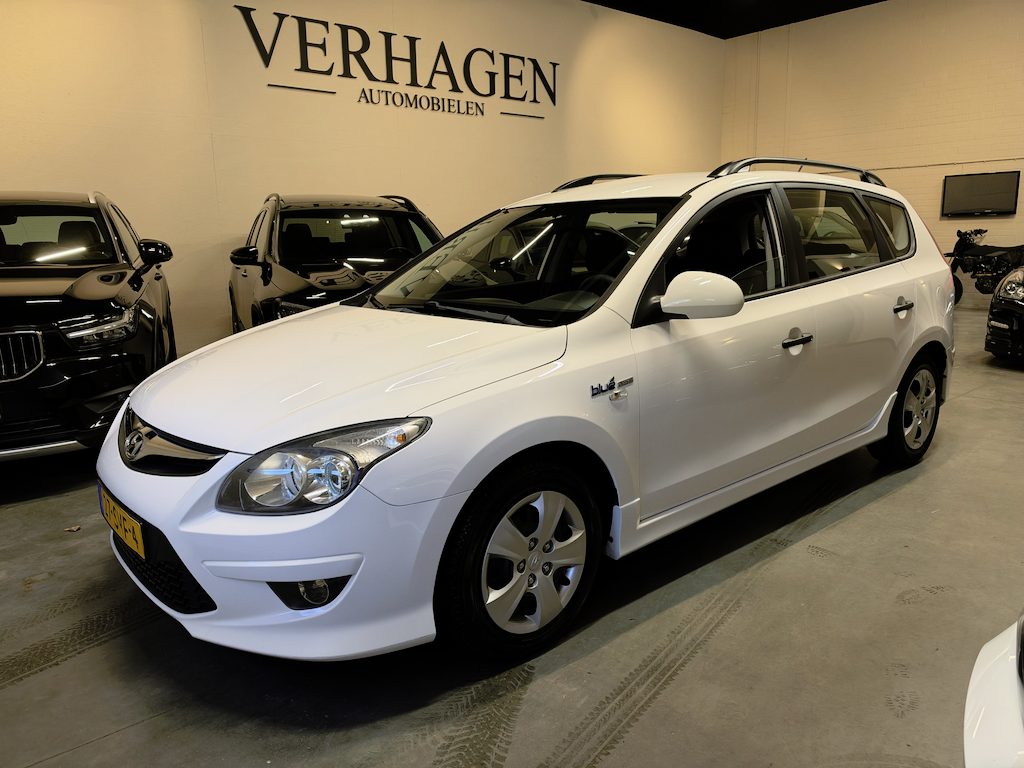 Hyundai i30 CW 1.4i i-Drive Cool Airco Nieuwe APK