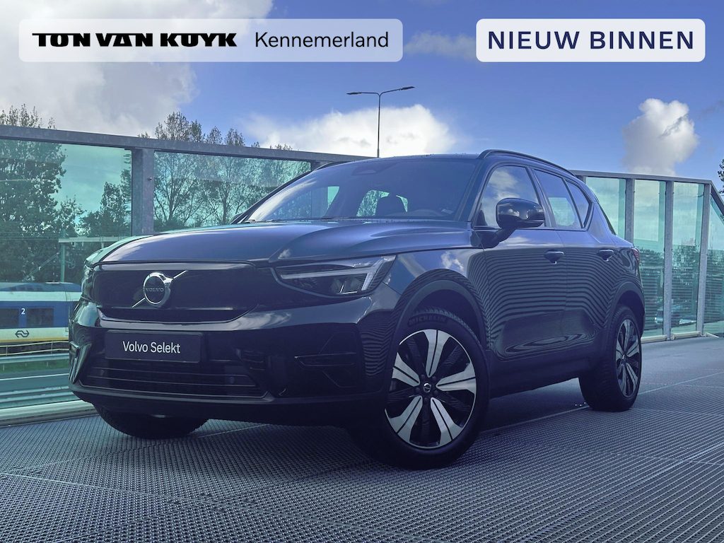Volvo XC40 Recharge Core / Verwarmde voorstoelen / Verwarmd stuur / Parkeercamera / Dealeronderhouden / Carplay /