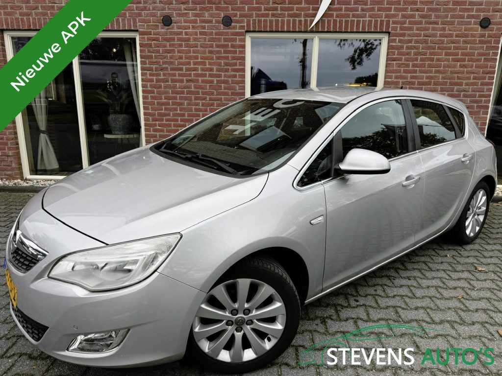 Opel Astra 1.4 Turbo Cosmo
