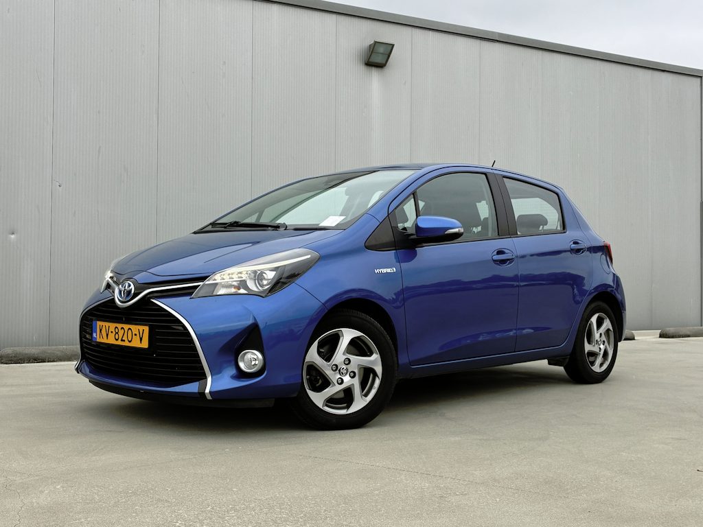 Toyota Yaris 1.5 Hybrid Trend | Navigatie en cruisecontrol
