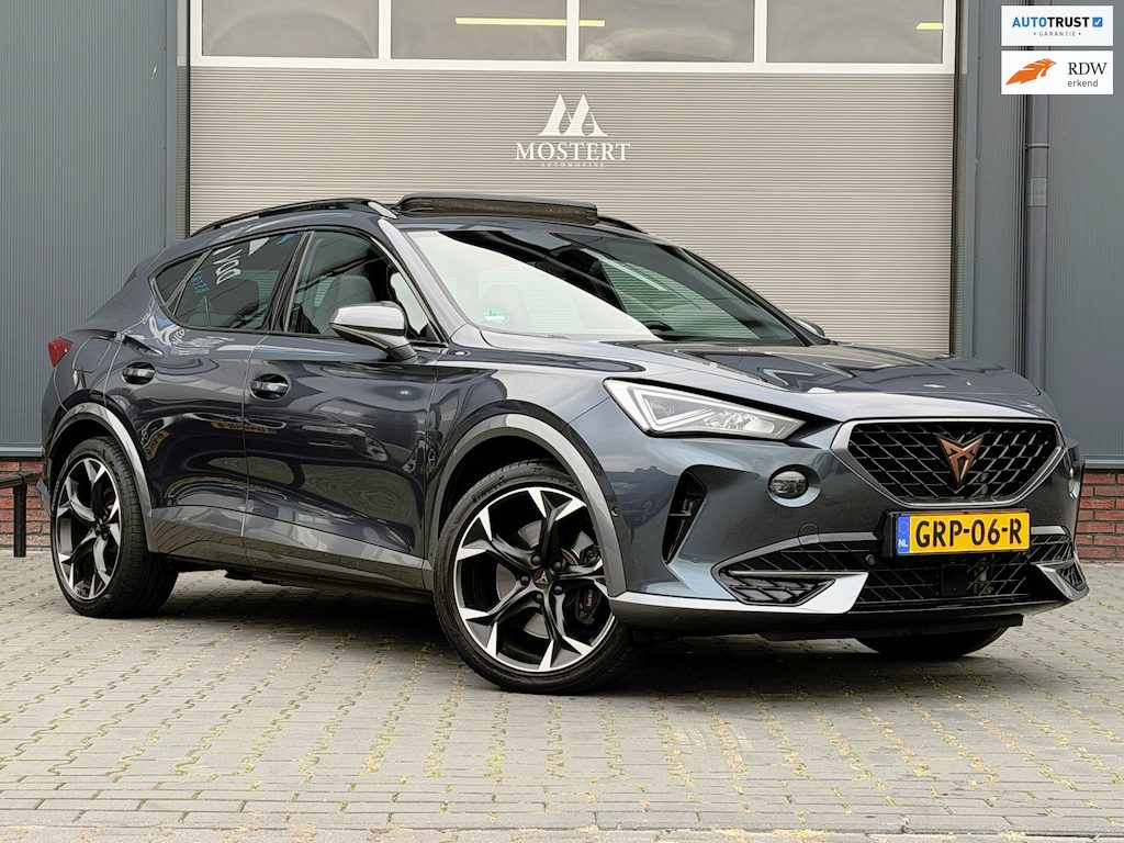 CUPRA Formentor 1.4/150pk e-Hybrid VZ Performance|2021|Pano|Trekhaak|Sportstoel|Carplay|Stoel en Stuurverw|Camera|19"LMV