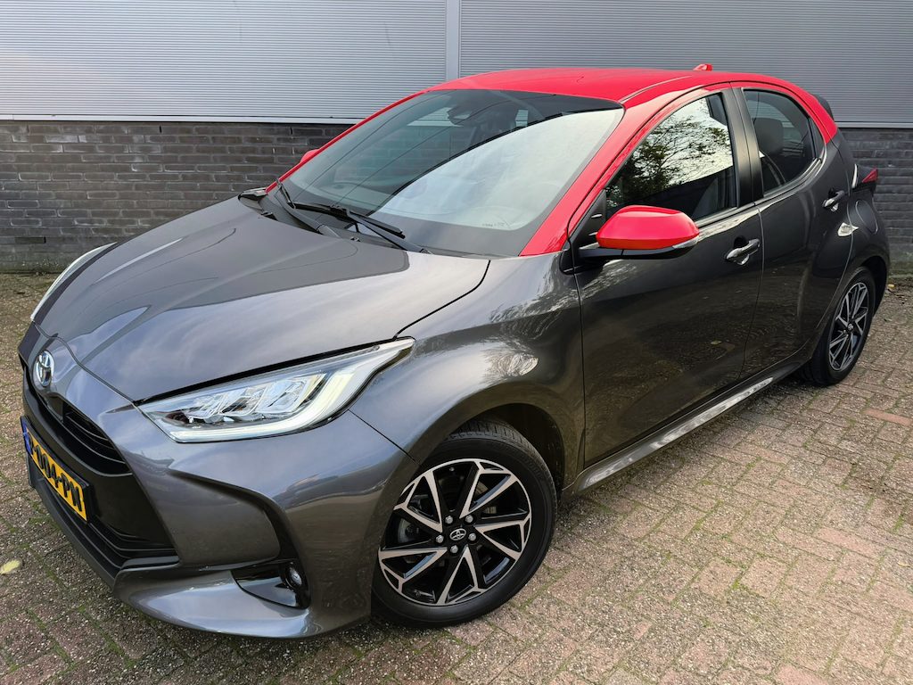 Toyota Yaris 1.5 Hybrid Tokyo Spirit met stoel verwarming