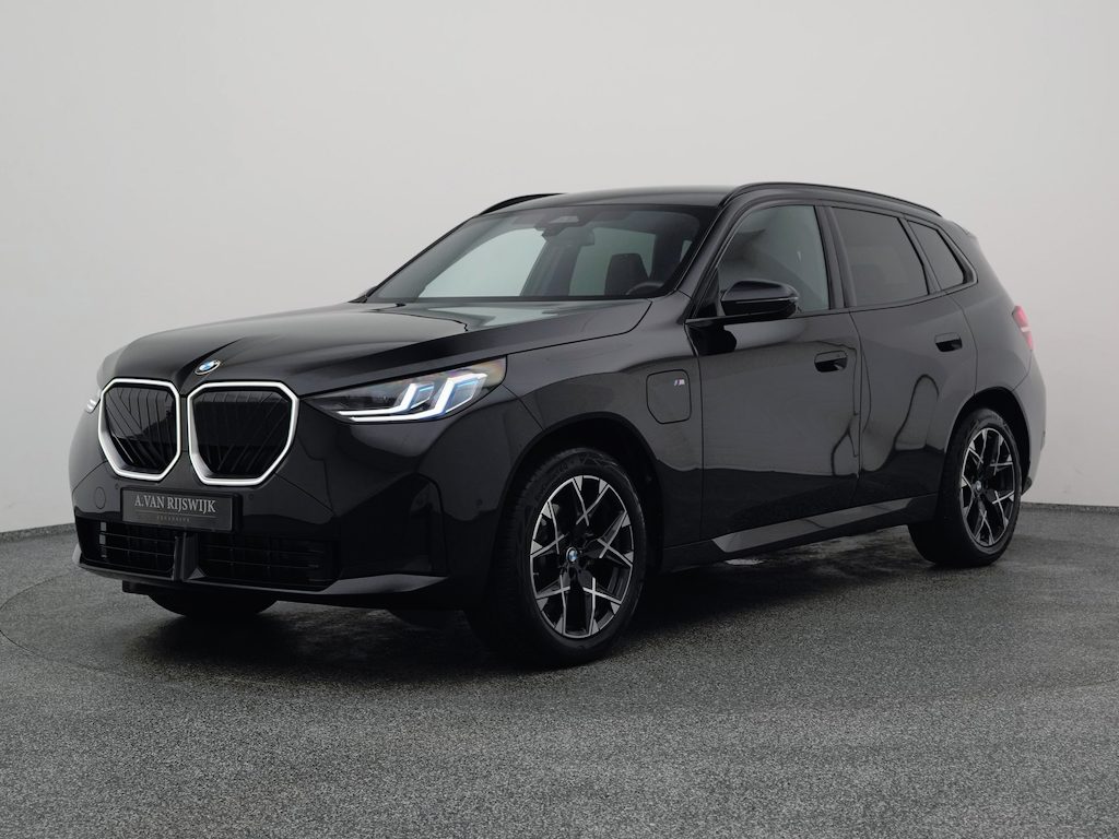 BMW X3 30e xDrive M-Sport | PANO | 360° | H&K | HUD | STOELVERW. | TREKHAAK