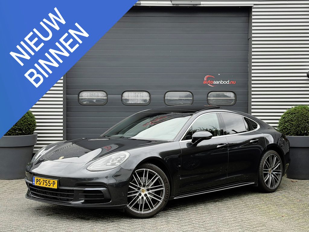 Porsche Panamera 3.0 4 Sport Chrono | Panoramadak | Camera | Elektrische Trekhaak | Bose | DAB |
