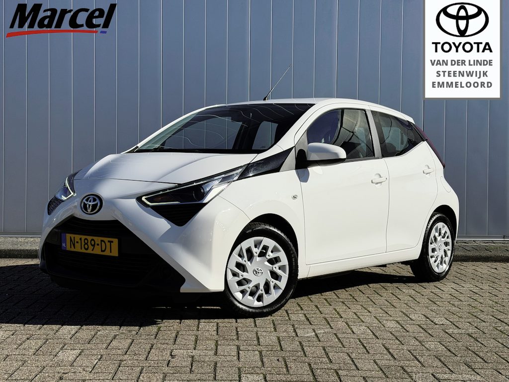 Toyota Aygo 1.0 VVT-i x-play NL Auto Dealer Onderhouden Carplay Camera