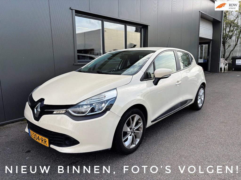 Renault Clio TCe 90 Expression / Navigatie / Airco!